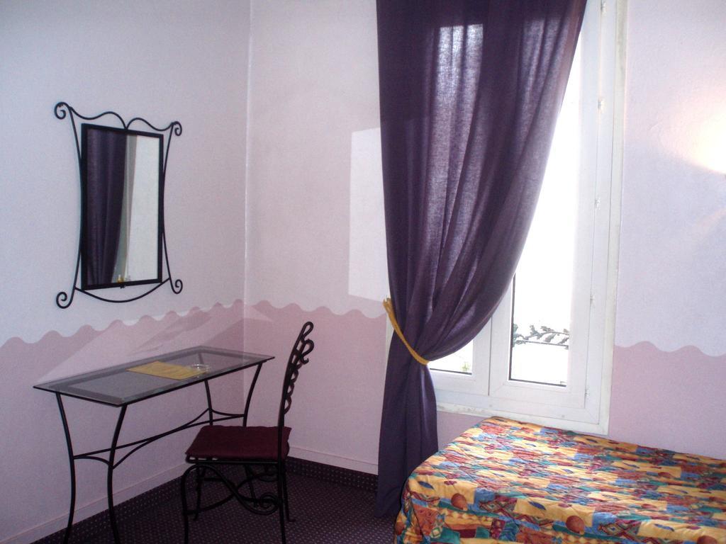 Hotel Mon Reve 2*
